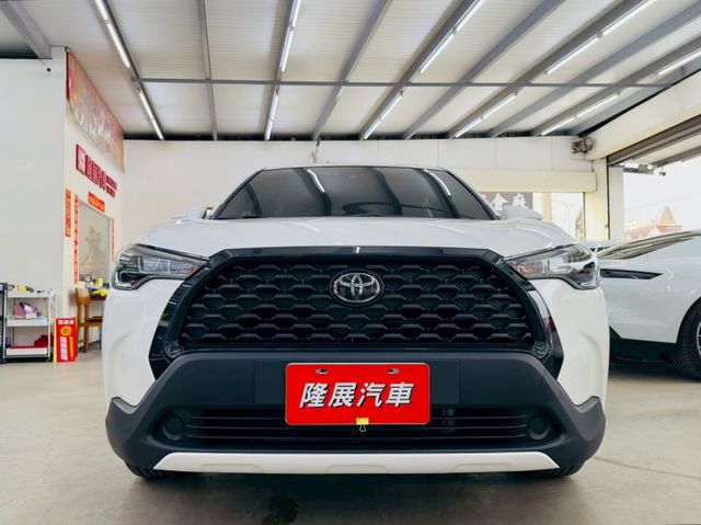 原鈑件 僅跑6千多 豪華版 配備~I-KEY/摸門/CARPLAY/車道偏離/ACC/自動遠光燈/胎壓/電折 (北安店)  第2張相片