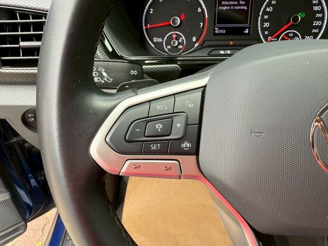 230TSI LIFE  配備~I-KEY/換檔撥片/CARPLAY/無線充電板/摸門/ACC (海佃店)  第15張相片