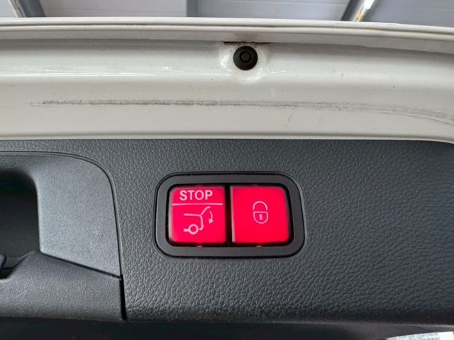 AMG 配備~I-KEY/摸門/360環景/盲點/電尾門/ACC/車道偏離/CARPLAY/柏林之音/換檔撥片(北安店)  第16張相片