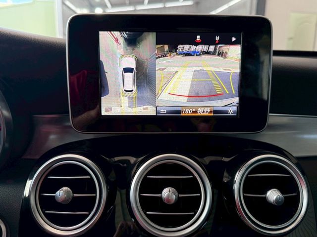 AMG 4MATIC 配備~I-KEY/摸門/360環景/雙記憶座椅/電動尾門/換檔撥片/全景天窗 (海佃店)  第10張相片