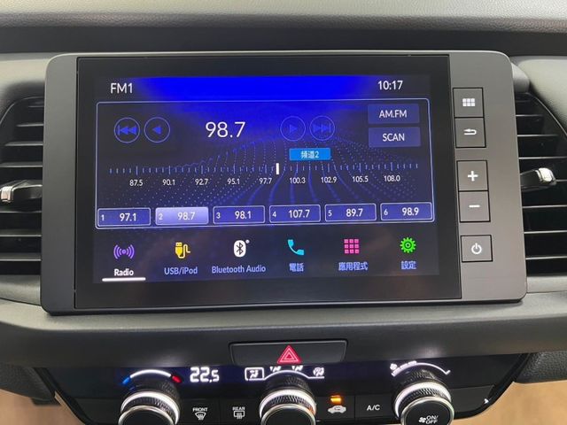 E-HEＶ 全新抽獎車 配備~I-KEY/摸門/盲點/電動後視鏡/防滑/車道偏離/CARPLAY/定速/ACC(北安店)  第10張相片