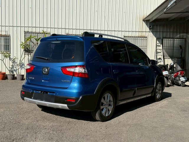 行家皮椅版 全車原版件 原廠保養 跑5萬多公里 認證車 可全貸 (北安店)  第17張相片