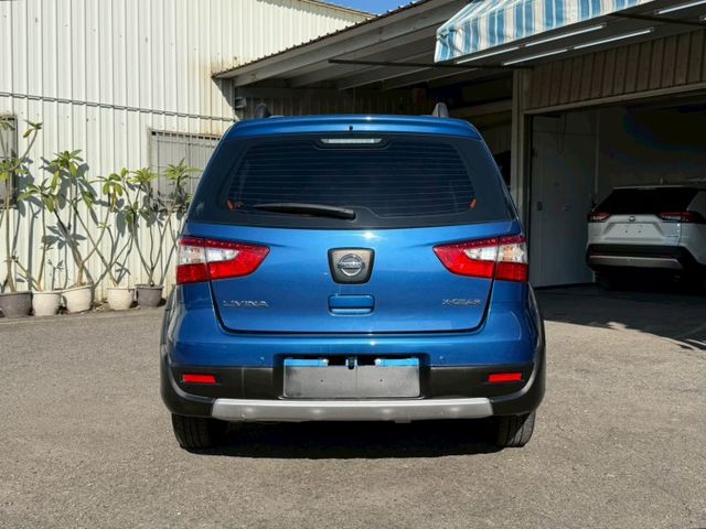 行家皮椅版 全車原版件 原廠保養 跑5萬多公里 認證車 可全貸 (北安店)  第18張相片