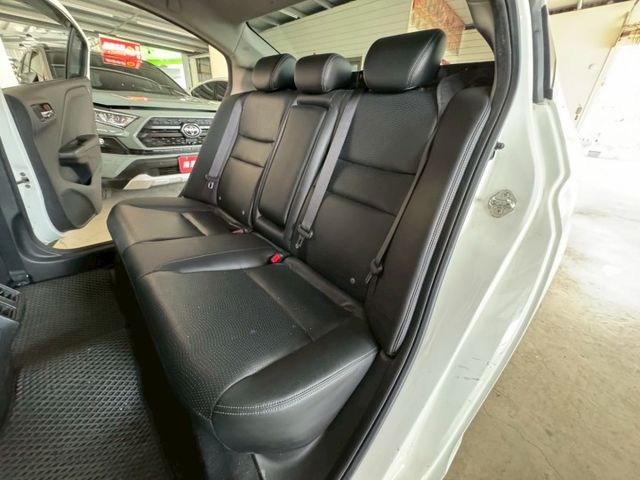 VTI-S 原廠保養 配備~定速/換檔撥片/導航/電動後視鏡/循跡防滑/胎壓偵測 (海佃店)  第5張相片