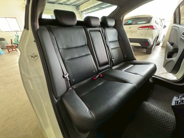 VTI-S 原廠保養 配備~定速/換檔撥片/導航/電動後視鏡/循跡防滑/胎壓偵測 (海佃店)  第7張相片