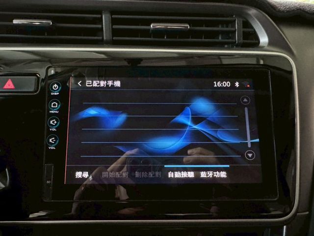 VTI-S 原廠保養 配備~定速/換檔撥片/導航/電動後視鏡/循跡防滑/胎壓偵測 (海佃店)  第12張相片