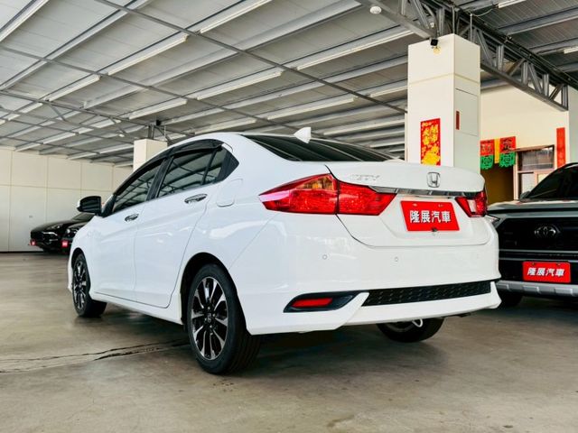 VTI-S 原廠保養 配備~定速/換檔撥片/導航/電動後視鏡/循跡防滑/胎壓偵測 (海佃店)  第20張相片