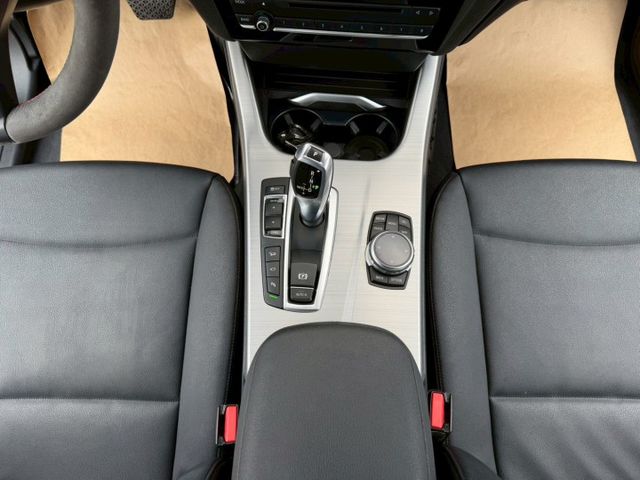 XDRIVE20i 原版件 配備~I-KEY/定速/單記憶椅/雙電動座椅/換檔撥片/倒車顯影/導航/電尾門 (北安店)  第13張相片