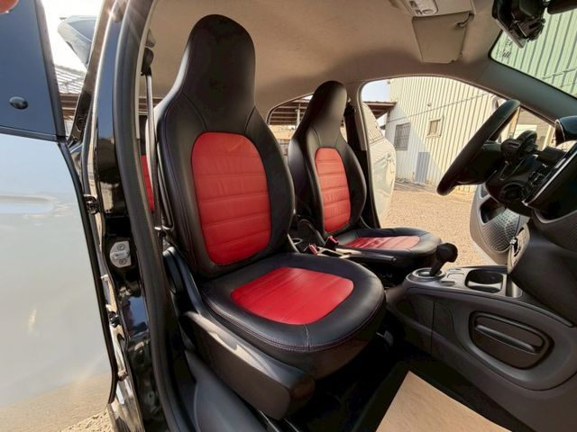 Passion版 配備~定速/方向盤音響控制/怠速熄火/駕駛座時鐘與轉速表 (北安店)  第6張相片