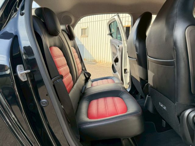 Passion版 配備~定速/方向盤音響控制/怠速熄火/駕駛座時鐘與轉速表 (北安店)  第7張相片