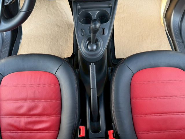 Passion版 配備~定速/方向盤音響控制/怠速熄火/駕駛座時鐘與轉速表 (北安店)  第13張相片