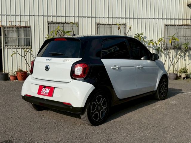 Passion版 配備~定速/方向盤音響控制/怠速熄火/駕駛座時鐘與轉速表 (北安店)  第18張相片