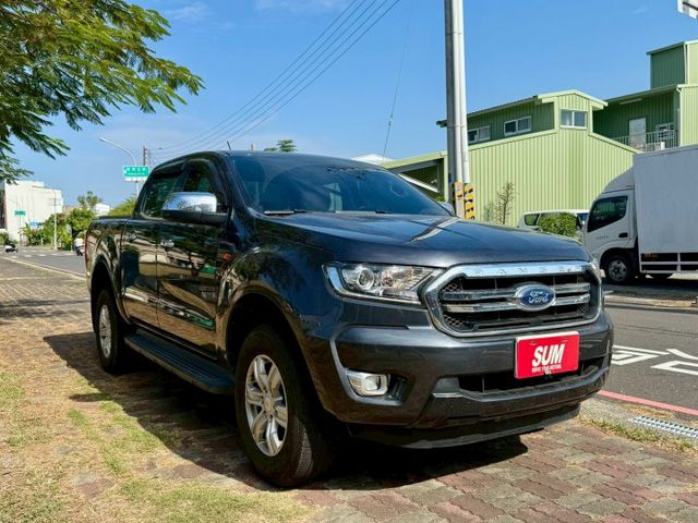 4X4 全能型 原廠保養 原版件 配備~定速/Apple Carplay/車道偏移/怠速熄火/胎壓偵測 (海佃店)  第3張相片