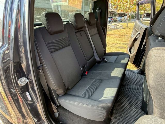 4X4 全能型 原廠保養 原版件 配備~定速/Apple Carplay/車道偏移/怠速熄火/胎壓偵測 (海佃店)  第7張相片