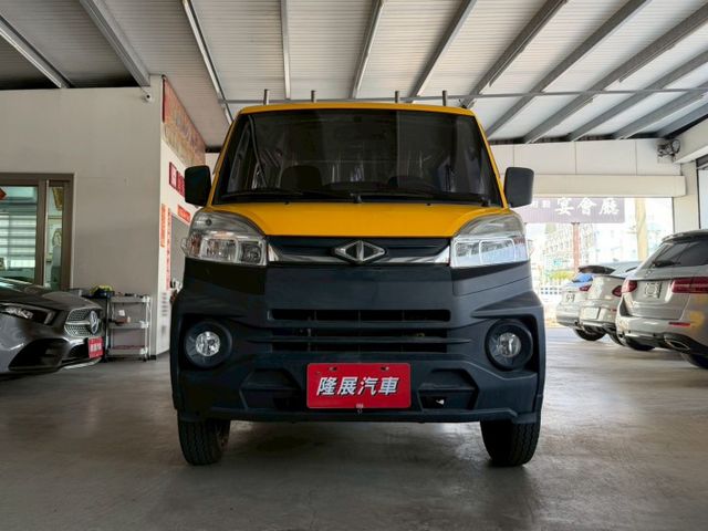 手排 全車原版件 空間大 工作載貨一次搞定 (北安店)  第2張相片