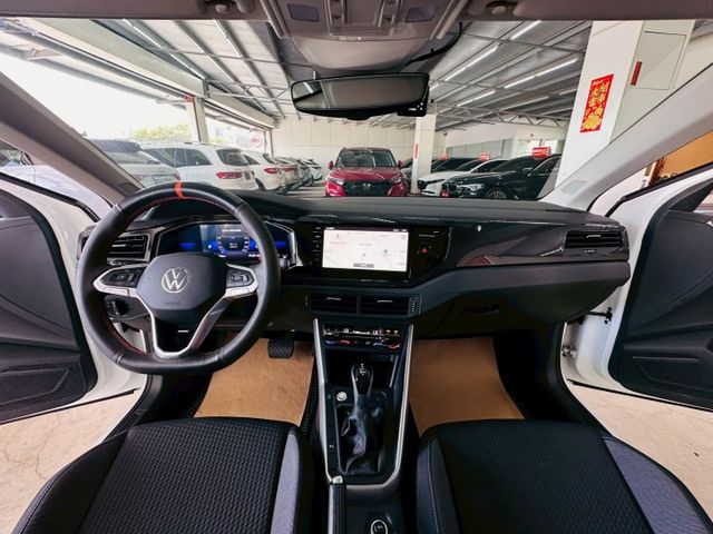 230 TSI LIFE 原版件 ACC/Apple CarPlay/車道偏移/無線充電板/LED頭燈 (北安店)  第8張相片