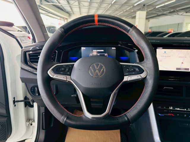 230 TSI LIFE 原版件 ACC/Apple CarPlay/車道偏移/無線充電板/LED頭燈 (北安店)  第9張相片