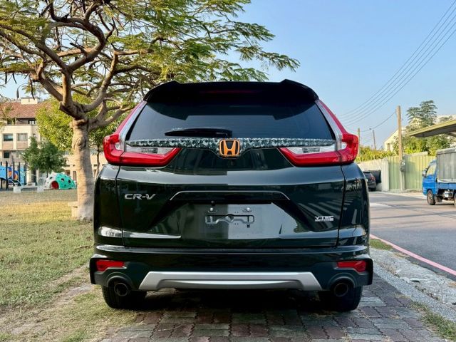 VTI-S 換檔撥片/I-KEY/ACC/Apple CarPlay/盲點/AUTO HOLD/倒車顯影 (海佃店)  第19張相片