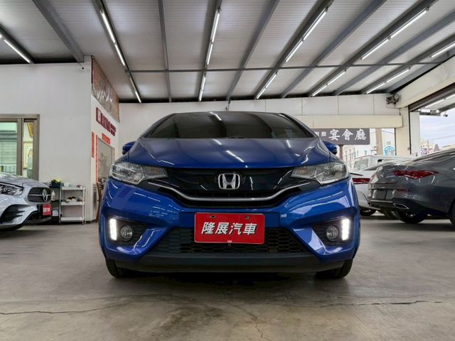 S版 原版件 原廠保養 配備~定速/倒車顯影/換檔撥片/電動後視鏡/胎壓偵測 (北安店)  第2張相片