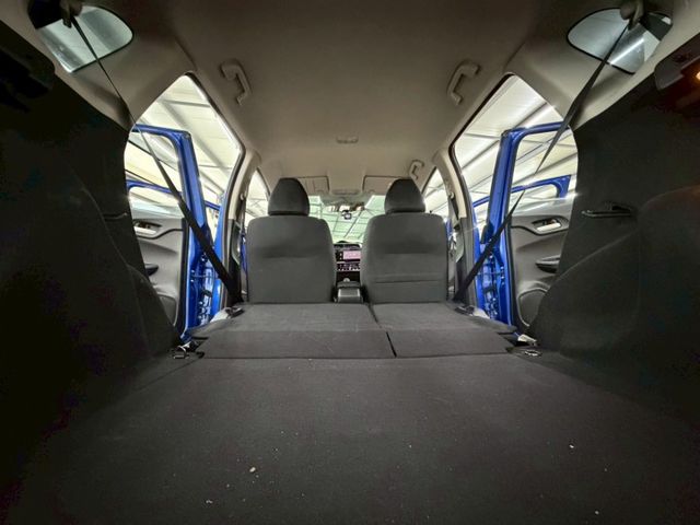 S版 原版件 原廠保養 配備~定速/倒車顯影/換檔撥片/電動後視鏡/胎壓偵測 (北安店)  第16張相片