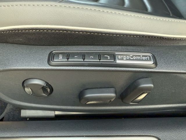 原版件 雙電動椅/4電熱椅/Apple CarPlay/環景/ACC/HUD/無線充電板/車道維持/自動停車 (海佃店)  第13張相片