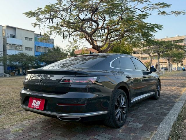 原版件 雙電動椅/4電熱椅/Apple CarPlay/環景/ACC/HUD/無線充電板/車道維持/自動停車 (海佃店)  第19張相片