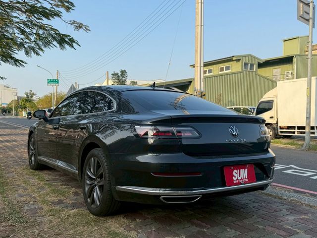原版件 雙電動椅/4電熱椅/Apple CarPlay/環景/ACC/HUD/無線充電板/車道維持/自動停車 (海佃店)  第20張相片