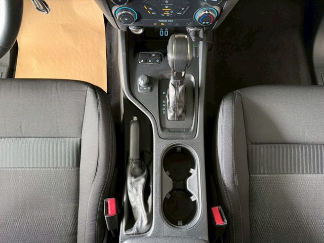 稀有單廂半座艙 4X4 TURBO 原版件 原廠保養  全速域輔助煞停系統 車道偏移輔助 (北安店)  第13張相片