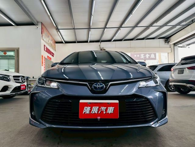 油電尊爵 原版件 原廠保固中 配備~I-KEY/ACC/車道偏移/盲點/倒車顯影/電動後視鏡 (北安店)  第2張相片