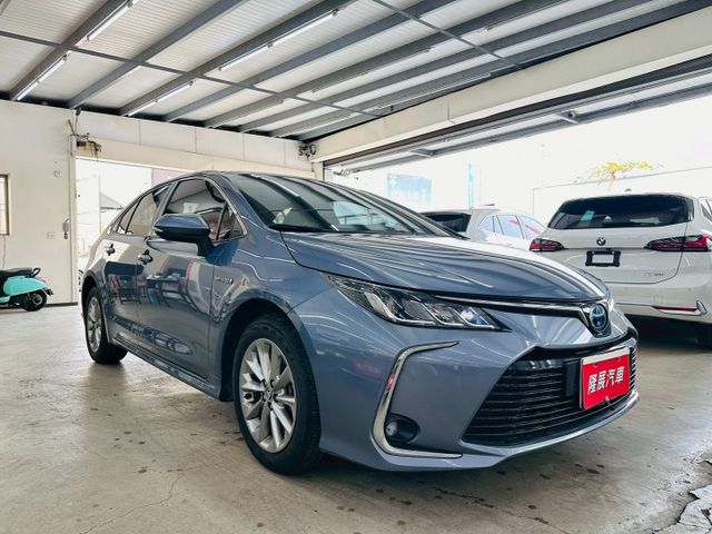 油電尊爵 原版件 原廠保固中 配備~I-KEY/ACC/車道偏移/盲點/倒車顯影/電動後視鏡 (北安店)  第3張相片