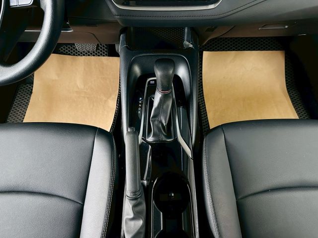 油電尊爵 原版件 原廠保固中 配備~I-KEY/ACC/車道偏移/盲點/倒車顯影/電動後視鏡 (北安店)  第12張相片