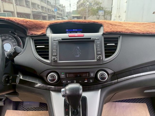 VTi 好開好養代步車 配備~定速/倒車顯影/導航/方向盤音響控制/恆溫空調 (海佃店)  第10張相片