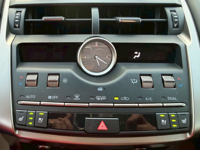 頂級版 原版件 雙通風椅/前後座加熱座椅/天窗/換檔撥片/HUD/環景/盲點/電尾門 (海佃店)  第11張相片