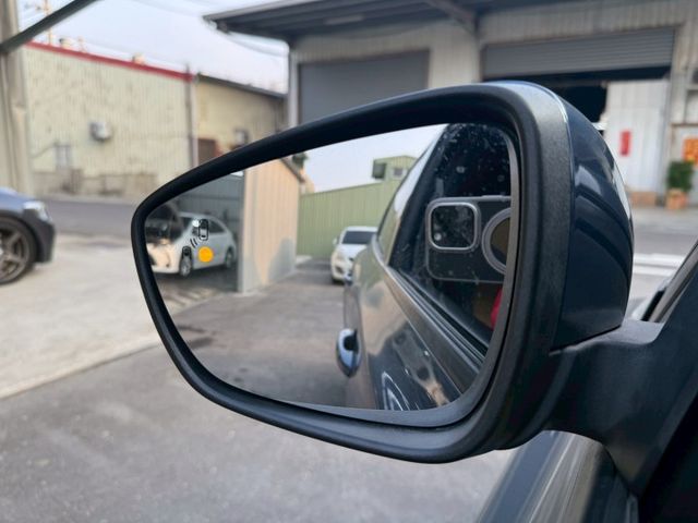 ST-Line 原廠保養 I-KEY/ACC/CarPlay/無線充電板/HUD/B&O音響/盲點 (海佃店)  第18張相片