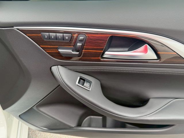 風尚版 原版件 配備~I-KEY/天窗/換檔撥片/ACC/雙記憶椅/雙電熱椅/車道偏移/環景/導航 (海佃店)  第16張相片