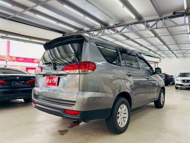 精緻型 原版件 配備~定速/電動後視鏡/循跡防滑/胎壓偵測/方向盤音響控制 (海佃店)  第16張相片