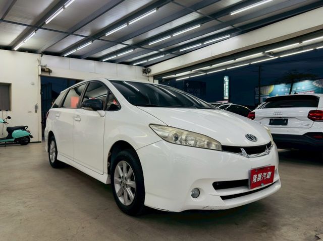 7人座休旅 原版件 配備~倒車顯影/電動後視鏡/恆溫空調/藍芽/高低可調大燈 (北安店)  第3張相片