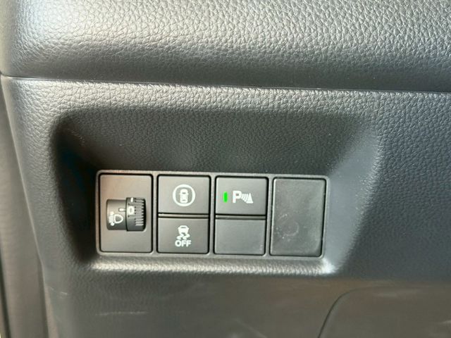 油電 原版件 原廠保固 配備~I-KEY/ACC/Apple CarPlay/盲點/車道維持/LED頭燈 (海佃店)  第13張相片