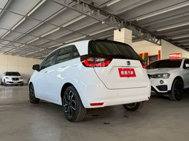 油電 原版件 原廠保固 配備~I-KEY/ACC/Apple CarPlay/盲點/車道維持/LED頭燈 (海佃店)  第20張相片