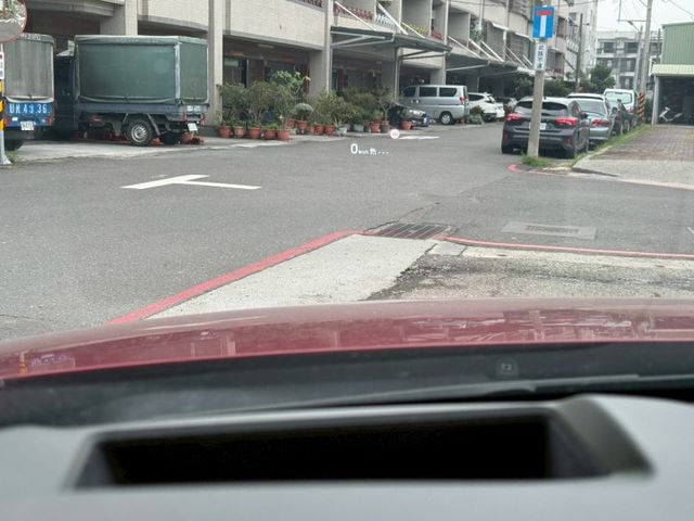 旗艦獻定版 配備~單電動椅/ACC/HUD/BOSE音響/Apple CarPlay/盲點/環景/電尾門 (海佃店)  第15張相片