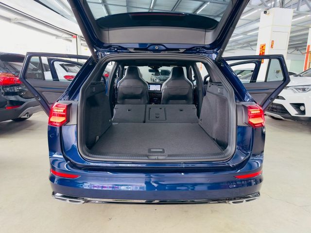 R-Line 原版件 原廠保固 配備~天窗/ACC/無線充電座/HK音響/HUD/電尾門 (北安店)  第18張相片