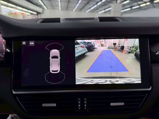 原版件 19年式~I-KEY/雙記憶椅/換檔撥片/倒車顯影/導航/電尾門/LED頭燈 (北安店)  第11張相片