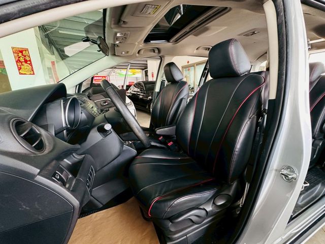 7人座 尊爵版 配備~天窗/定速/HUD/恆溫空調/電動後視鏡/方向盤音響控制 (海佃店)  第4張相片