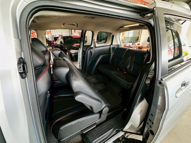 7人座 尊爵版 配備~天窗/定速/HUD/恆溫空調/電動後視鏡/方向盤音響控制 (海佃店)  第6張相片