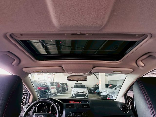 7人座 尊爵版 配備~天窗/定速/HUD/恆溫空調/電動後視鏡/方向盤音響控制 (海佃店)  第15張相片