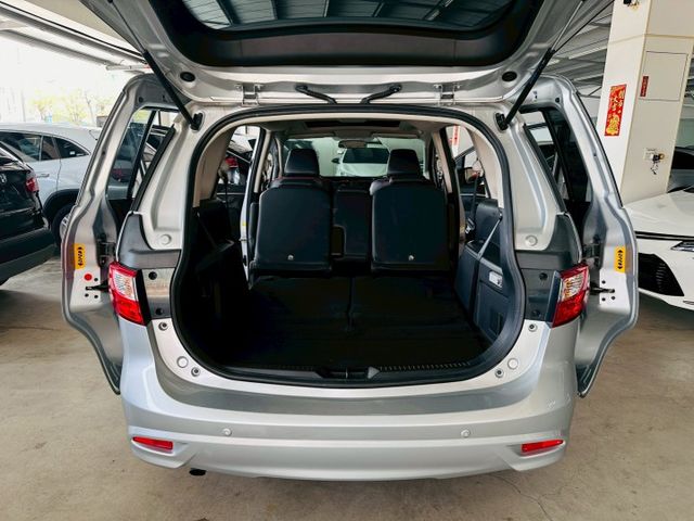 7人座 尊爵版 配備~天窗/定速/HUD/恆溫空調/電動後視鏡/方向盤音響控制 (海佃店)  第17張相片