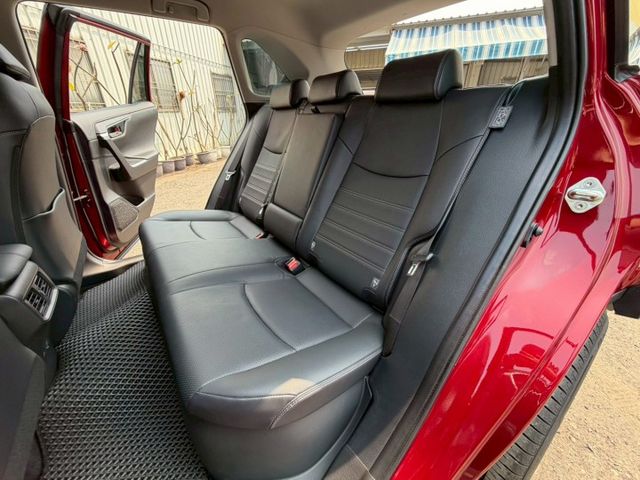 油電旗艦 原版件 原廠保固 單記憶椅/雙通風椅/HUD/環景/盲點/Apple CarPlay/電尾門 (北安店)  第4張相片