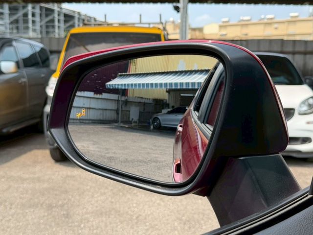 油電旗艦 原版件 原廠保固 單記憶椅/雙通風椅/HUD/環景/盲點/Apple CarPlay/電尾門 (北安店)  第16張相片
