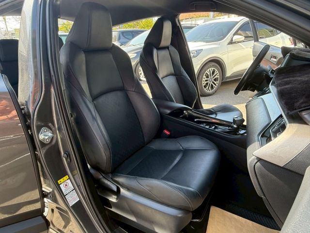 豪華型 原版件 配備~I-KEY/定速/倒車顯影/導航/雙電熱椅/HUD/AUTO HOLD (海佃店)  第6張相片