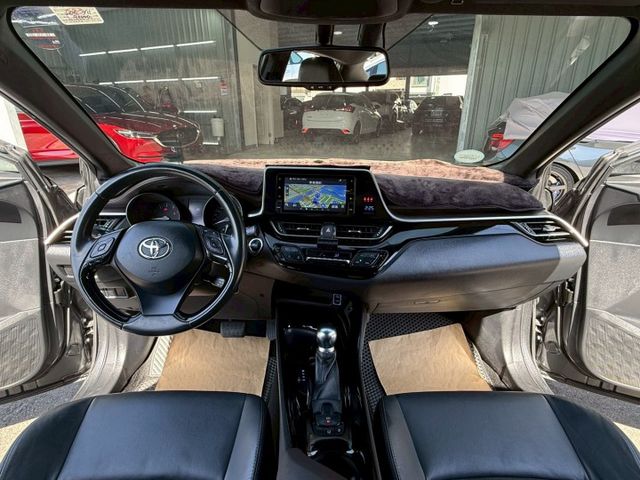 豪華型 原版件 配備~I-KEY/定速/倒車顯影/導航/雙電熱椅/HUD/AUTO HOLD (海佃店)  第8張相片